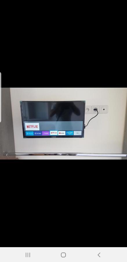 Big Flat Sea Vieuw 95 M2 5 Rooms Near Airport 5 Min Train 3 Min And Tram On Site, Beach 7 Min, 2 Showers And 2 Toilets , Neuf Grand Appartement 95 M2 5 Chambres Proche Aeroport 5 Min Train 3 Min Et Tramway Sur Place, Plage 7 Min 2 Douches Et 2 Wc Vue Nice Dış mekan fotoğraf