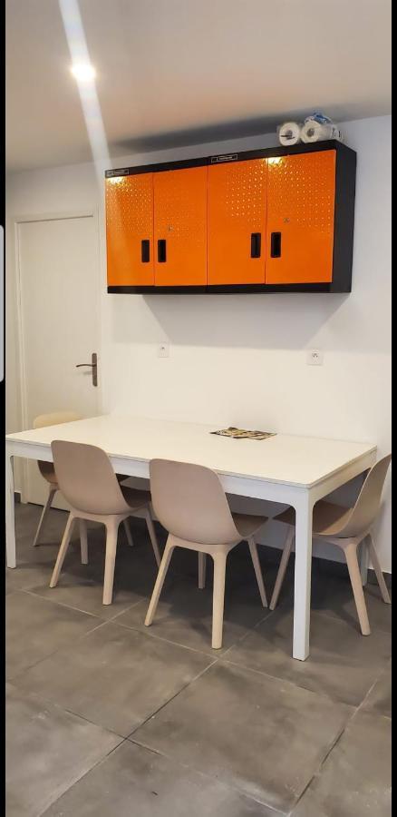 Big Flat Sea Vieuw 95 M2 5 Rooms Near Airport 5 Min Train 3 Min And Tram On Site, Beach 7 Min, 2 Showers And 2 Toilets , Neuf Grand Appartement 95 M2 5 Chambres Proche Aeroport 5 Min Train 3 Min Et Tramway Sur Place, Plage 7 Min 2 Douches Et 2 Wc Vue Nice Dış mekan fotoğraf